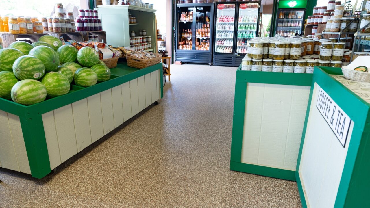 Commercial gallery 01